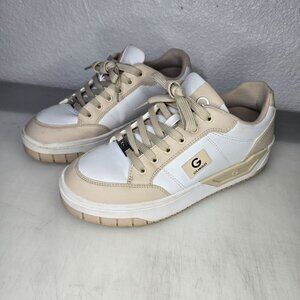 G Los Angeles Beige & White Casual Sneakers Size 9.5 Womens Shoes
